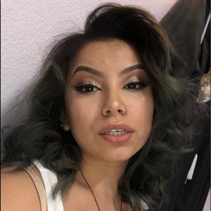 Meet your Posher, Irene